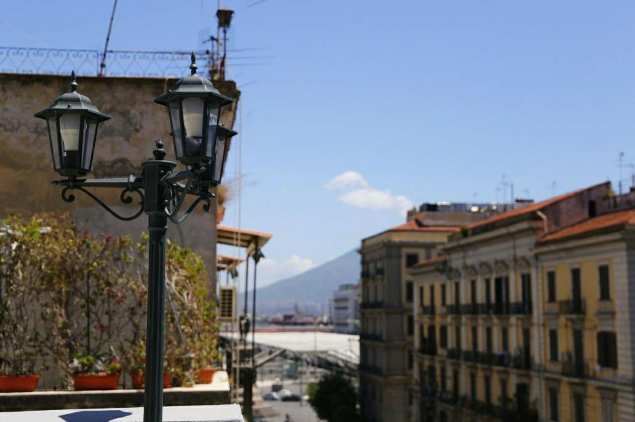 La Dukesca Chic Apartment Naples Exterior photo